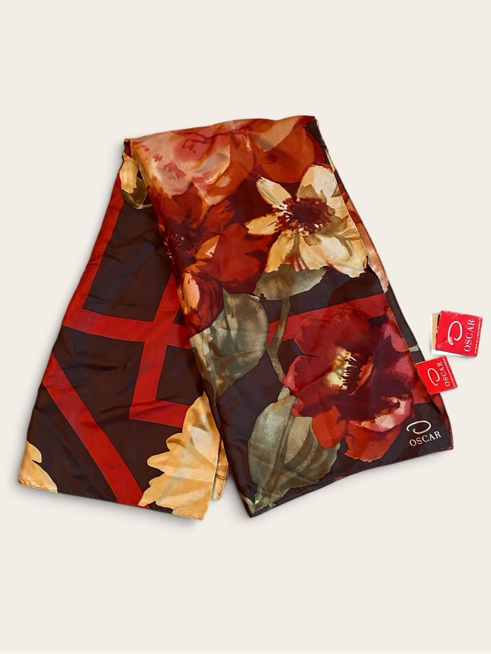 NWT Oscar de la Renta Multi-Color Floral Silk Scarf 100% Silk. 34x34 inches